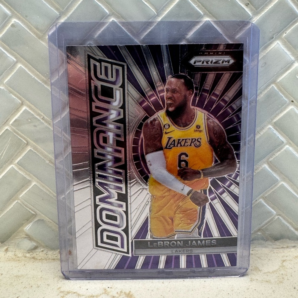 2023-24 Panini Prizm - Dominance #3 LeBron James Los Angeles Lakers #6 No. 3 NBA